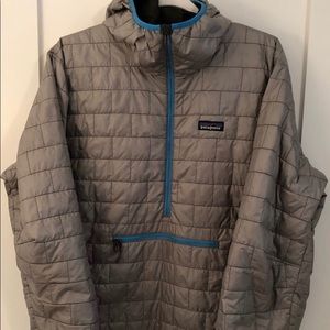 Patagonia men’s Nano half zip hoodie